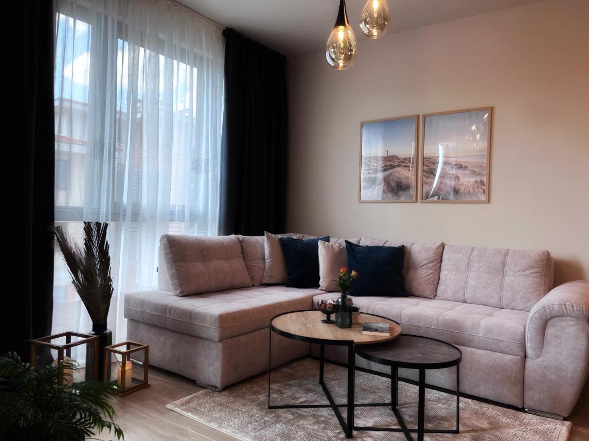 Azur Alegria Studio - Free Parking & Pool Szent Konstantin és Elena Kültér fotó
