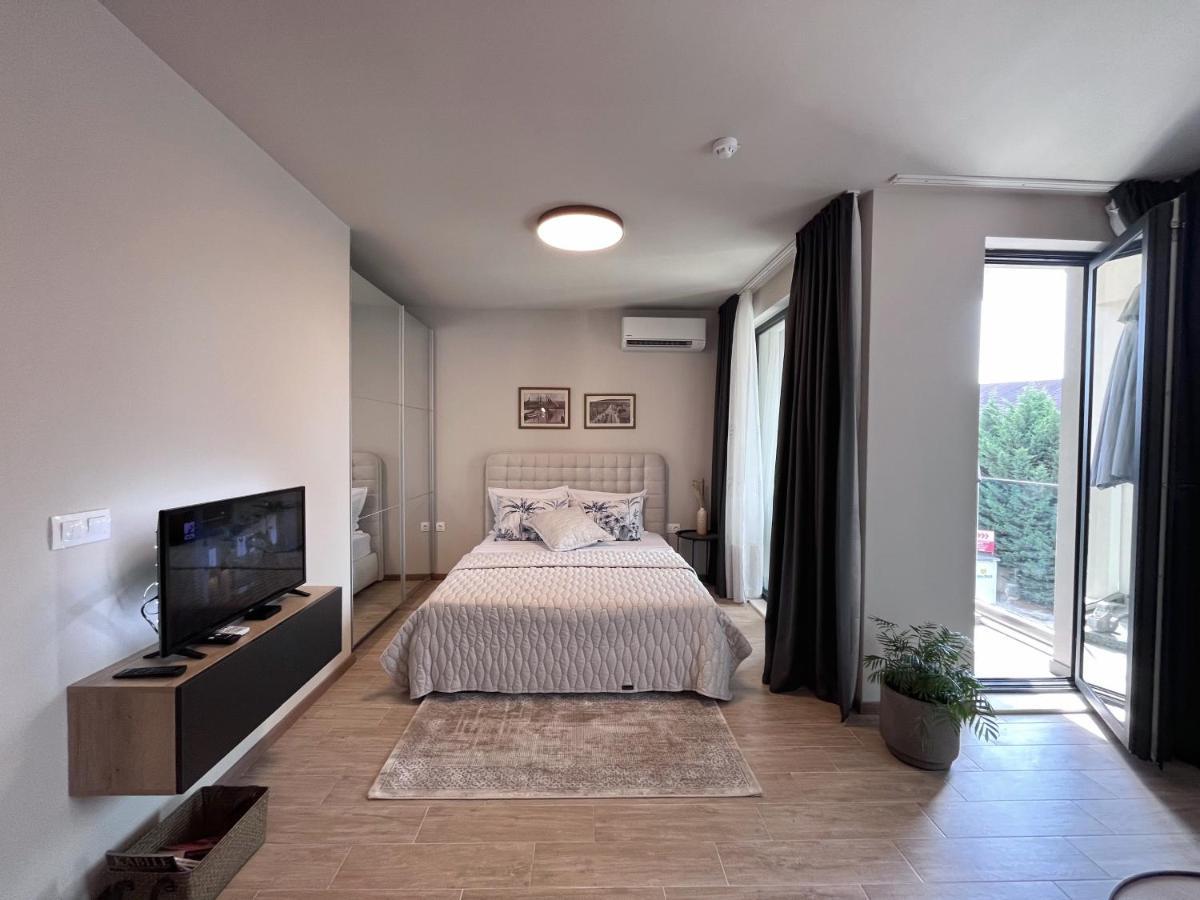 Azur Alegria Studio - Free Parking & Pool Szent Konstantin és Elena Kültér fotó