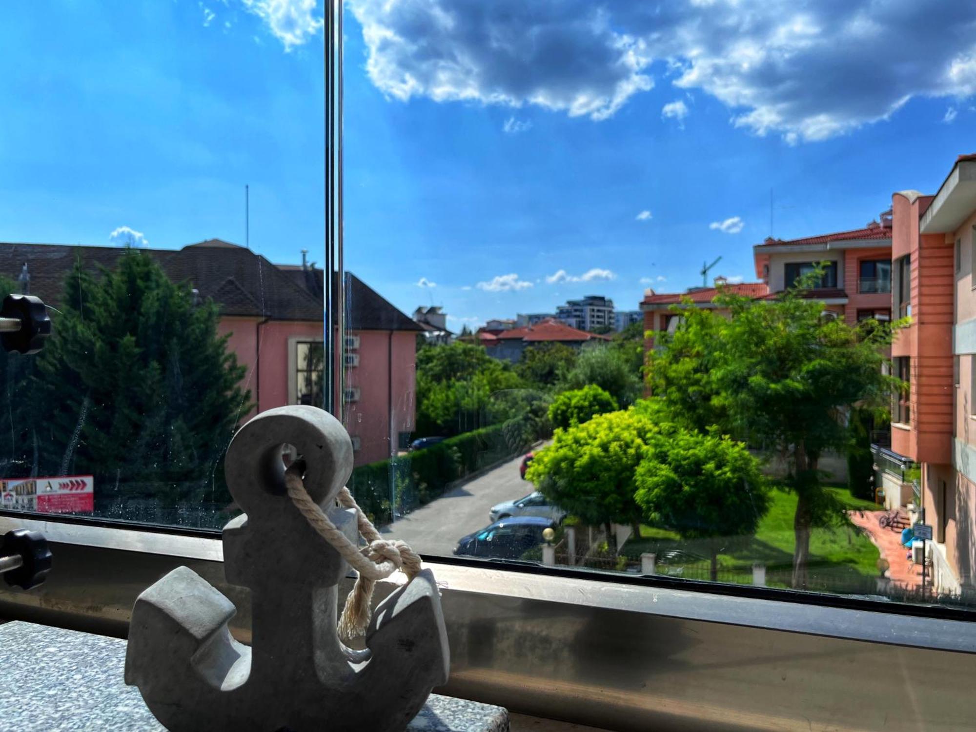 Azur Alegria Studio - Free Parking & Pool Szent Konstantin és Elena Kültér fotó